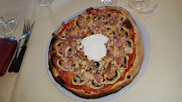 Pizza du Restaurant italien L'Oscario à Saint-Rémy-sur-Avre - n°10