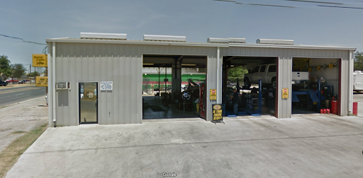 Super Lube of Pearsall in Pearsall, Texas