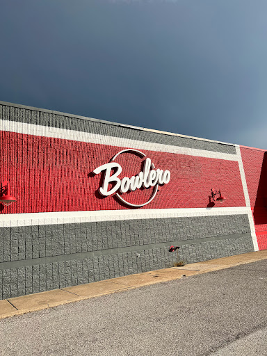 Bowling Alley «Brunswick Zone Lakeside Lanes», reviews and photos, 1254 Dougherty Ferry Rd, Valley Park, MO 63088, USA