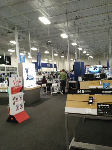 Electronics Store «Best Buy», reviews and photos, 151 Highlands Blvd Dr, Manchester, MO 63011, USA