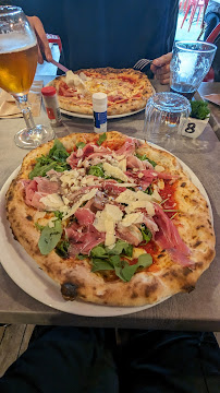Plats et boissons du Pizzeria LA NOSTRA à Royan - n°15