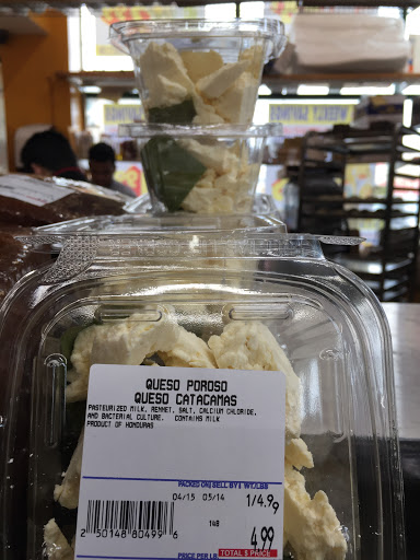 Grocery Store «Bravo Supermarkets», reviews and photos, 401 Fulton Ave, Hempstead, NY 11550, USA