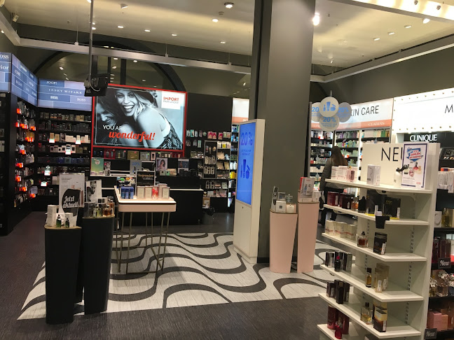 Rezensionen über Import Parfumerie Zürich St. Annahof in Baar - Kosmetikgeschäft