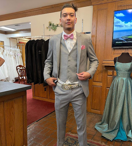 Bridal Shop «Andrews Bridal Shoppe & Tuxedo Central», reviews and photos, 2806 Montgomery Hwy, Dothan, AL 36303, USA