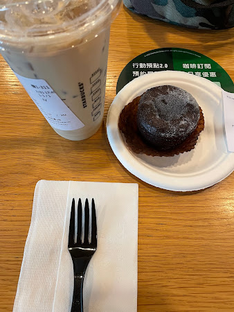 STARBUCKS 星巴克 (烏日門市)