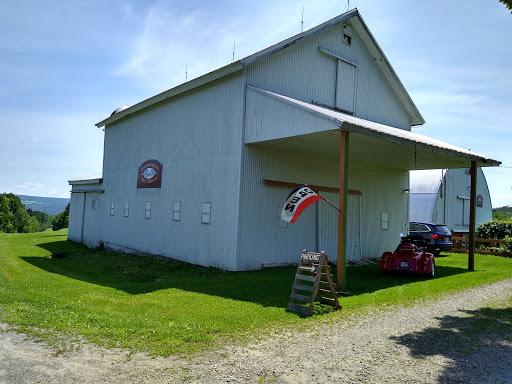 Winery «Hummingbird Hills Winery», reviews and photos, 1442 Burtonville Rd, Fultonville, NY 12072, USA