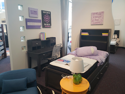 Furniture Store «Rooms To Go Furniture Store - Daytona Beach», reviews and photos, 2375 W International Speedway Blvd, Daytona Beach, FL 32114, USA