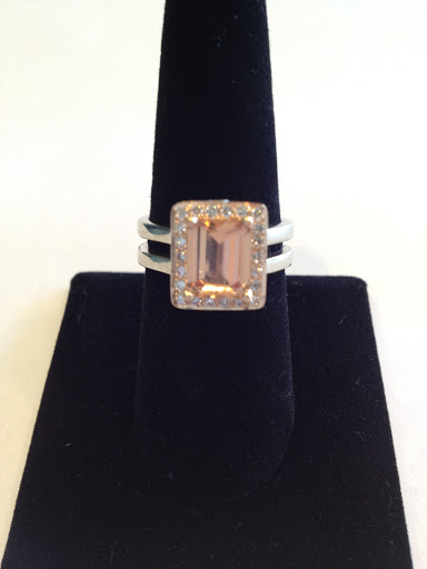 Jeweler «Muhl Jewelers», reviews and photos, 1130 Orange Ave, Coronado, CA 92118, USA