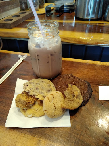 Chocolate Shop «Chocolate Holler», reviews and photos, 400 Old Vine St Suite 104, Lexington, KY 40507, USA