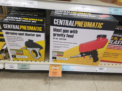 Hardware Store «Harbor Freight Tools», reviews and photos, 34600 Vine St, Eastlake, OH 44095, USA