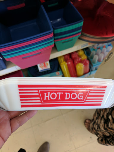 Discount Store «FAMILY DOLLAR», reviews and photos, 9 Clocktower Plaza, Elgin, IL 60120, USA