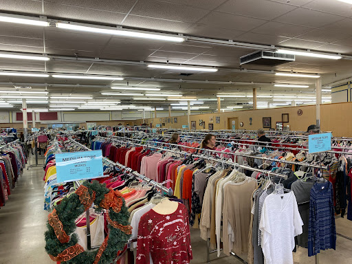 Thrift Store «Goodwill», reviews and photos