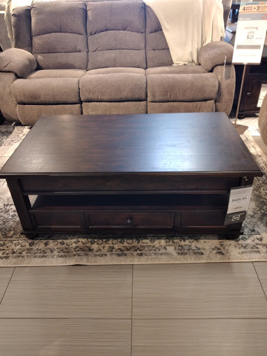 Furniture Store «Ashley HomeStore», reviews and photos, 7780 S Cicero Ave, Burbank, IL 60459, USA