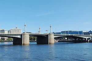 Sampsoniyevskiy Bridge image