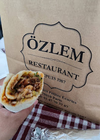 Plats et boissons du Restaurant de döner kebab Ozlem à Paris - n°3