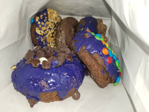 Donut Shop «Donuts and Yogurt», reviews and photos, 1984 W 11th St, Tracy, CA 95376, USA