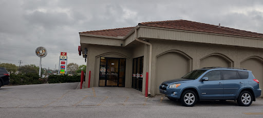 Donut Shop «Shipley Donuts», reviews and photos, 8213 Brodie Ln, Austin, TX 78745, USA