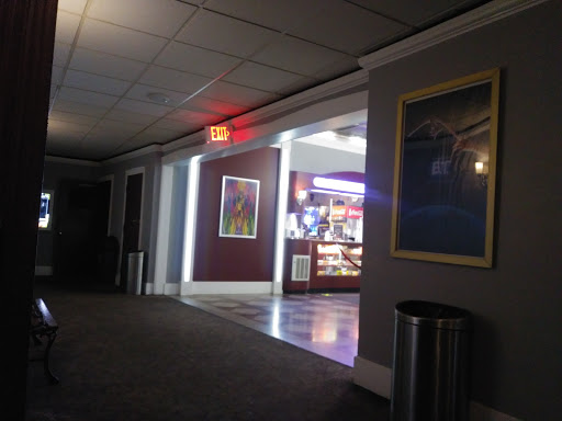 Movie Theater «Glen Art Theatre», reviews and photos, 540 Crescent Blvd, Glen Ellyn, IL 60137, USA