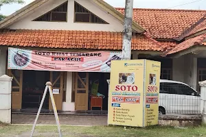 Soto Khas Semarang Pak Agus image