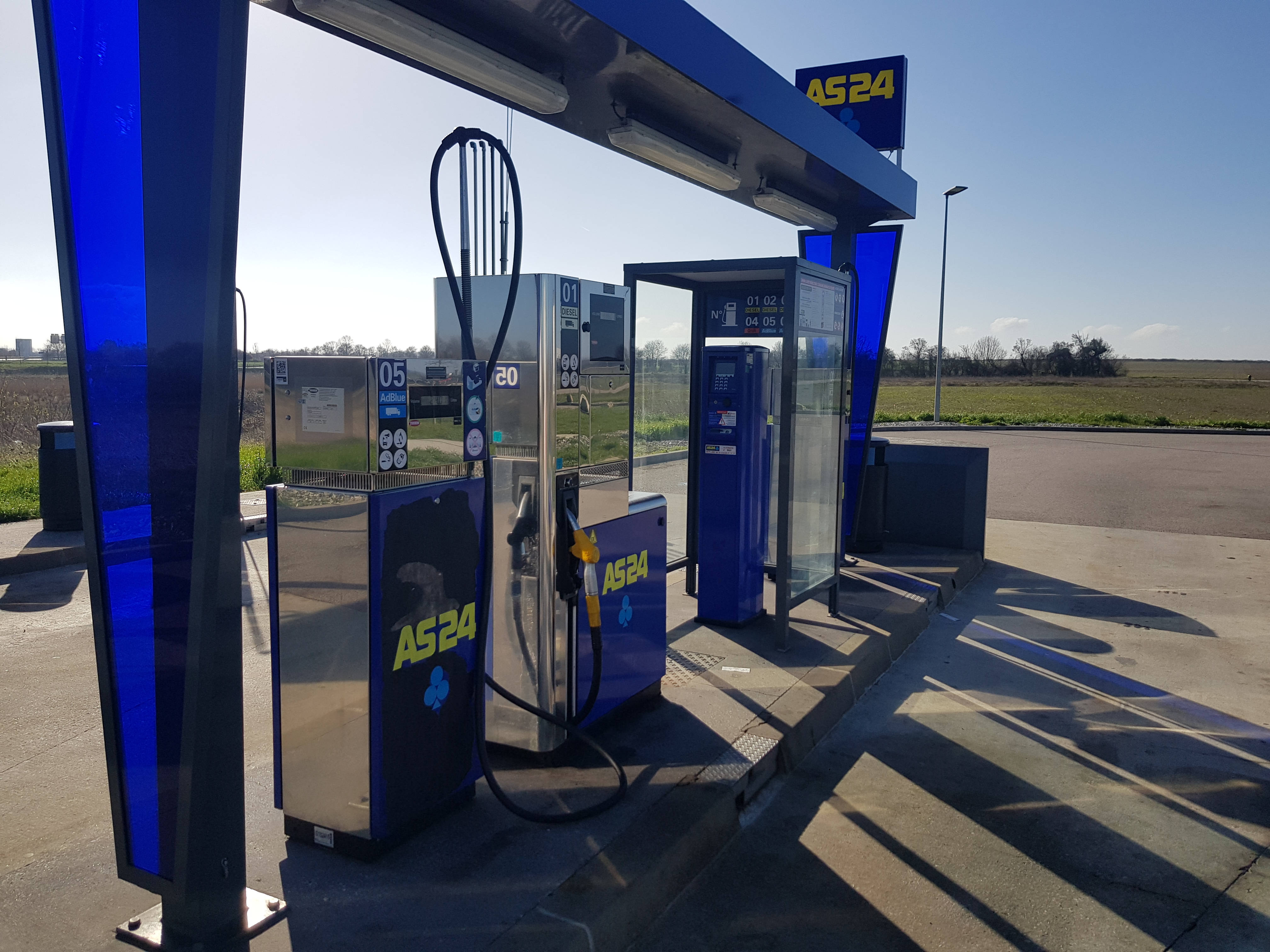 Photo n° 6 de l'avis de Nombre.p fait le 26/03/2019 à 08:45