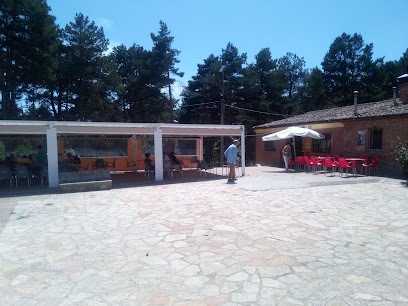 Restaurante Bar La Ermita - Plaza Virgen Llano, S/N, 34810 Aguilar de Campoo, Palencia, Spain