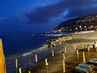 Lungomare di Maiori Via Amendola, 84010 Maiori SA, Italia