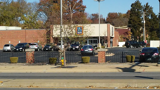 Supermarket «ALDI», reviews and photos, 7701 Olive Blvd, University City, MO 63130, USA