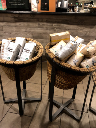 Coffee Shop «Starbucks», reviews and photos, 1000 Providence Hwy, Norwood, MA 02062, USA