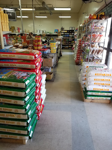 Grocery Store «Five Mile International Supermarket», reviews and photos, 6322 5 Mile Centre Park, Fredericksburg, VA 22407, USA