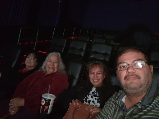 Movie Theater «Cinemark Tinseltown USA and XD», reviews and photos, 2422 E Expy 83, Mission, TX 78572, USA