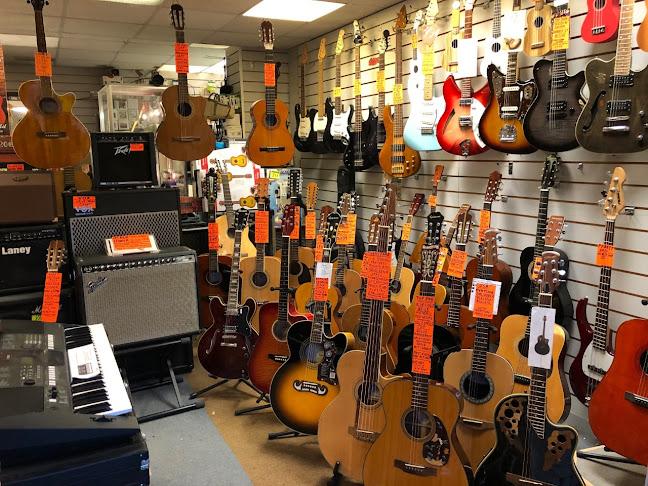 Reviews of Music-X-Change in Southampton - Music store