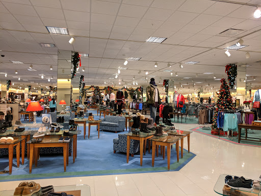 Department Store «Von Maur», reviews and photos, 4000 North Point Cir, Alpharetta, GA 30022, USA