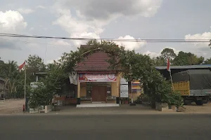 Balai Desa Gambah Luar image