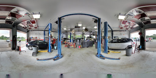 Auto Repair Shop «Auto-Lab», reviews and photos, 530 Ann Arbor Rd, Plymouth, MI 48170, USA