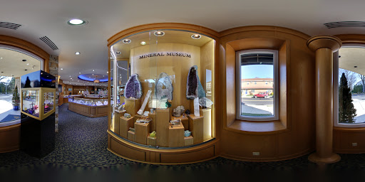 Jewelry Store «Calhoun Jewelers», reviews and photos, 500 Main St, Royersford, PA 19468, USA