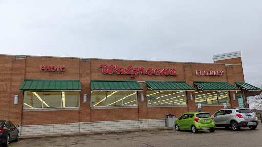 Walgreens, 40 E Belvidere Rd, Hainesville, IL 60030, USA, 