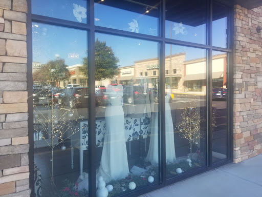 Bridal Shop «White Lace & Promises», reviews and photos, 8025 Kingston Pike #4, Knoxville, TN 37919, USA