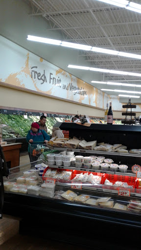Grocery Store «Villa Park Fruit Market», reviews and photos, 302 W North Ave, Villa Park, IL 60181, USA