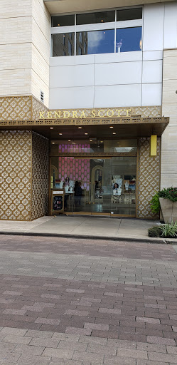 Jewelry Store «Kendra Scott», reviews and photos, 816 Town and Country Blvd #131, Houston, TX 77024, USA