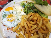 Plats et boissons du Restaurant français Le Central à Cambo-les-Bains - n°5