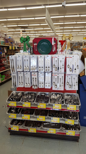 Discount Store «Ocean State Job Lot», reviews and photos, 288 E Main Rd, Middletown, RI 02842, USA