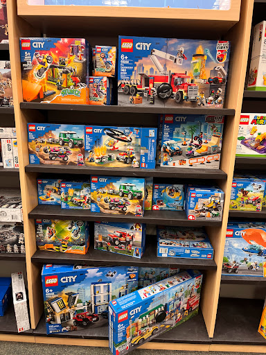 Book Store «Barnes & Noble», reviews and photos, 2900 Peachtree Rd NW #310, Atlanta, GA 30305, USA