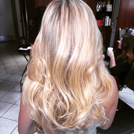 Hair Salon «Salon Westlake», reviews and photos, 4673 Lakeview Canyon Rd, Westlake Village, CA 91361, USA