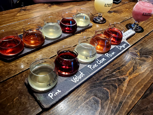 Brewery «2 Towns Ciderhouse», reviews and photos, 33930 SE Eastgate Cir, Corvallis, OR 97333, USA