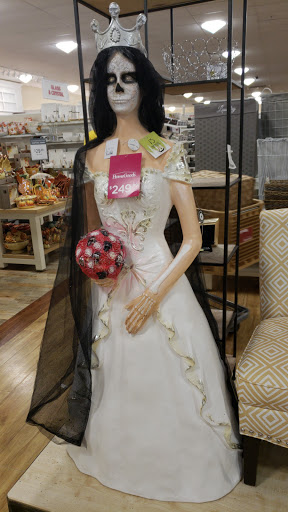 Department Store «T.J. Maxx and HomeGoods», reviews and photos, 3050 Sheridan Dr, Amherst, NY 14226, USA