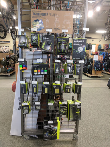 Camping Store «REI», reviews and photos, 11581 Fountains Dr, Maple Grove, MN 55369, USA