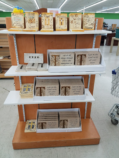 Thrift Store «Mission Mart», reviews and photos, 2523 W Palmetto St, Florence, SC 29501, USA