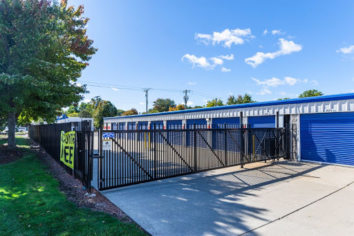 Self-Storage Facility «National Storage Centers - Westland on Newburgh Road», reviews and photos, 1638 S Newburgh Rd, Westland, MI 48186, USA