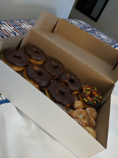 Donut Shop «Cresent Donut Shops», reviews and photos, 231 S Adams St, Bloomington, IN 47404, USA