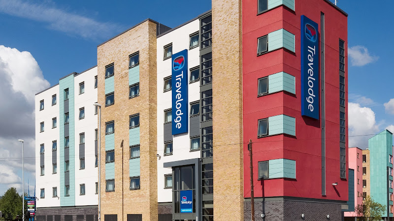 Exploring the Vibrant Hostel Scene in GB: Unveiling Top Accommodation Choices for Students and Travellers